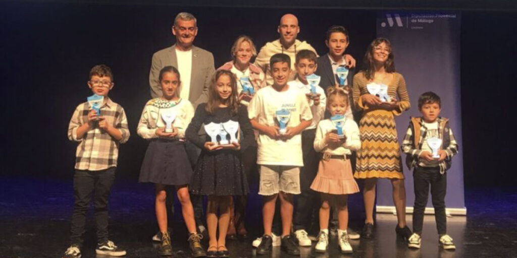 Nueve podios en los circuitos provinciales de Natación 8 Natación Nerja
