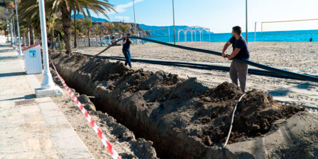 El Ayuntamiento renueva la red de abastecimiento de los diferentes servicios de la playa de Burriana 4 playa de Burriana