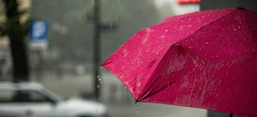 segunda quincena de lluvias en la provincia 2 paraguas
