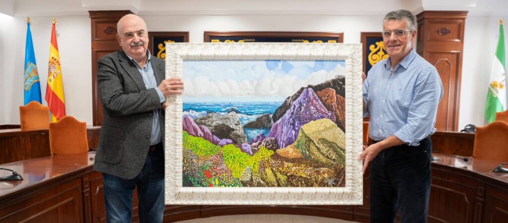 El pintor Antonio Belda ha entregado al alcalde de Nerja el cuadro titulado “La marina de las maravillas, Nerja” 10 fadsfa