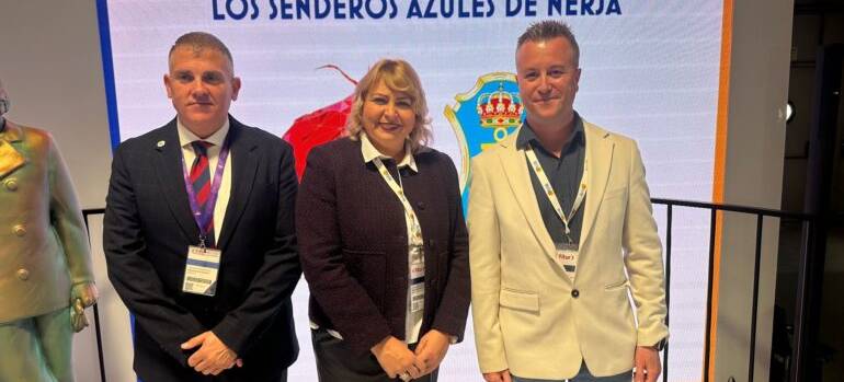 Nerja presenta sus senderos azules en Fitur 4 senderos