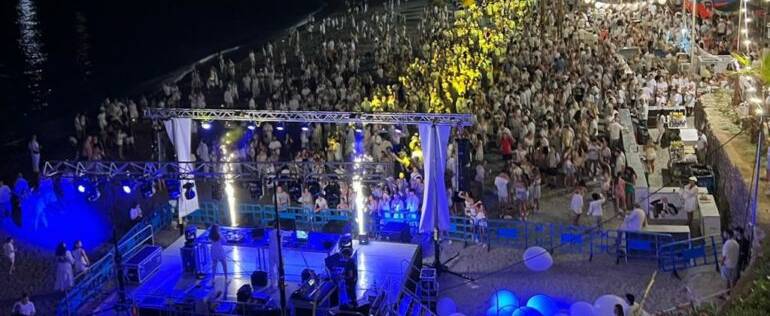 La fiesta blanca se traslada de fecha. 4 fiesta balnca